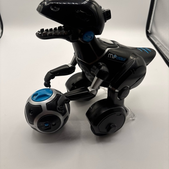 WowWee Miposaur The Future Of Prehistoric Interactive Robot Dinosaur Pet Works - Picture 8 of 11